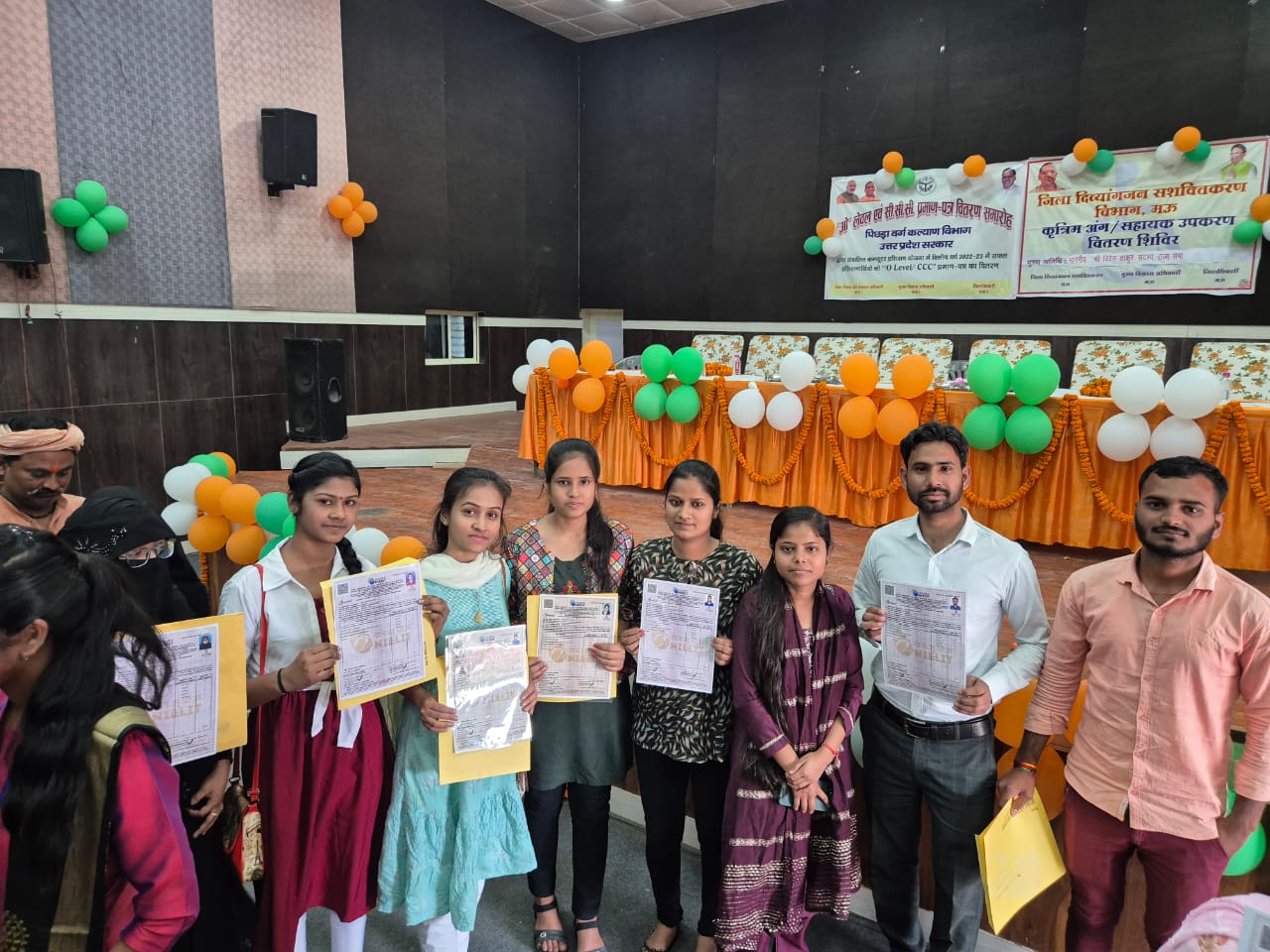certificate distribution